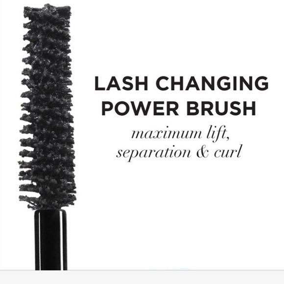 Superhero Elastic Stretch Volumizing & Lengthening Mascara - It cosmetics - Picture 4 of 11